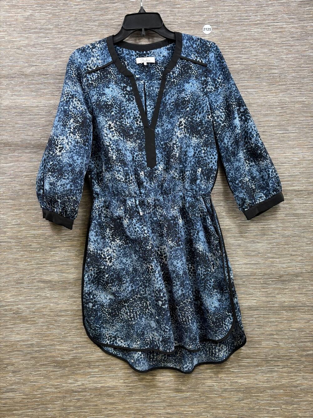 Parker Shirt Dress Womens Sz M Blue Animal Print Hi Low V Neck 3/4 Sleeve Tunic